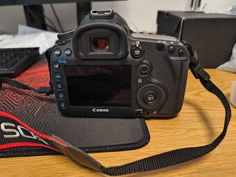 Canon EOS 5D Mark III + objektívy + blesk + doplnky - 3