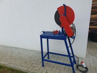 Rozbrusovačka. - 3
