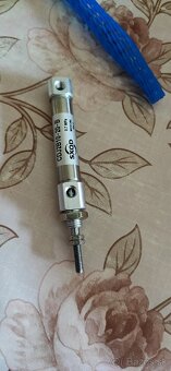 Predám rôzne pneu a hydro súčiastky - 3