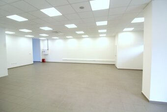 Obchodný priestor / 147 m2 / Žilina - širšie centrum - 3