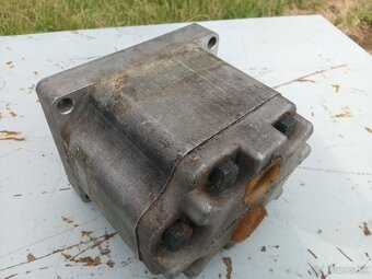Hydraulické čerpadlo UN32L - 3