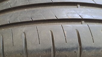 Predám 2ks jazdené letné 205/60r16-92V Good Year - 3