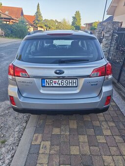 Subaru Outback 2.0 D - r.2012 - 3