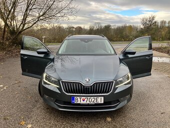 Superb combi Panorama 2,0 TDI - 3