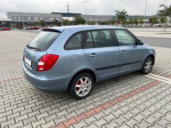 Škoda Fabia II 1.2 HTP 51kw ČR klima - 3