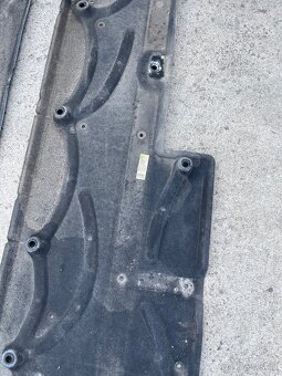 Mercedes w212 e class w218 cls spodna ochrana pod auto - 3