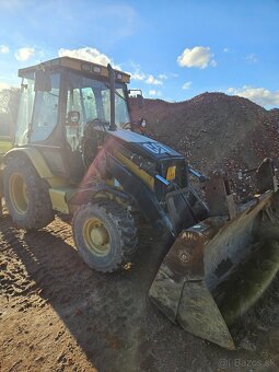 Traktorbagr Caterpillar 428D 4X4 + sbíjecí kladivo - 3