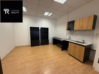 TRNAVA REALITY - prenájom kancelárie v centre Trnavy - Vajan - 3