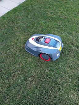 Predam roboticku kosacku ALKO - 3