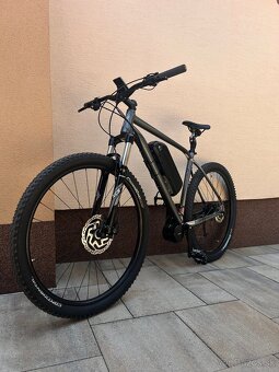 Specialized rockhopper 29” E-bike - 3