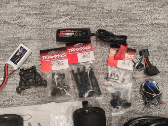 Traxxas e revo 1/16 - 3