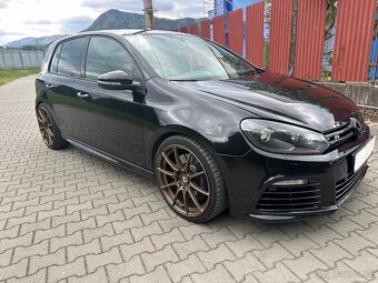 Volkswagen Golf 2.0 TFSI 270k R 4-Motion - 3