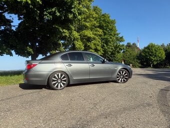 BMW E60 - 520D - 3
