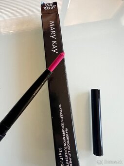 Linka ( konturka) na pery vodeodolna mary kay - 3