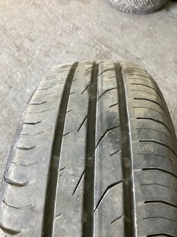 195/65R15 - 3