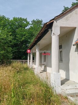 NOVINKA Historický rodinný dom na polosamote,pozemok 3930 m - 3