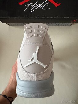 Jordan 4 frozen - 3