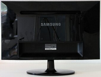 Samsung P2450H 24 '' black FHD - 3