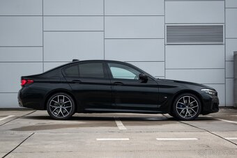 BMW Rad 5 530e xDrive M Paket A/T / AJ NA SPLÁTKY /PROTIÚČET - 3