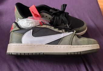 Nike Air Jordan Low Travis Scott - 3