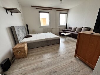 Prenájom 1-izbového bytu Komárno – zariadený, tichá lokalita - 3