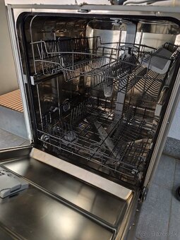 Umývačka riadu Whirlpool - 3