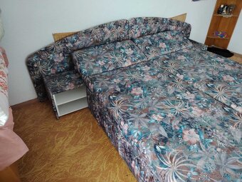 Manželská posteľ - 3