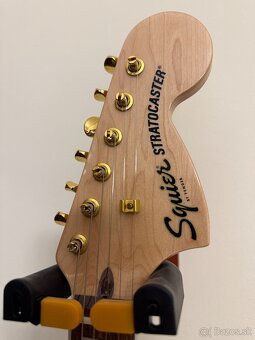 Squier 40th Anniversary Stratocaster - 3