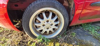 Predam na nahradne diely  fiat stilo  1.6 16v - 3