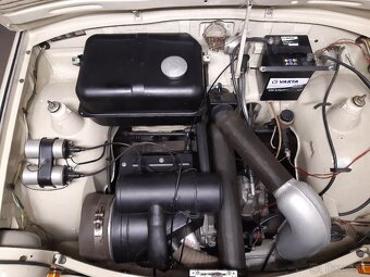TRABANT 601 - 3