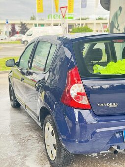 Predam Dacia Sandero 1.4. 55 kw - 3