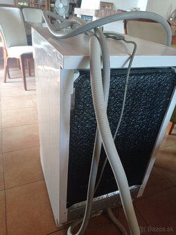 umývačka Whirlpool 45 cm - 3