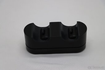 Originálny vertikálny stojan Sony PS4 – CUH-ZDC1 - 3
