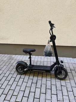 Elektricka kolobežka - 3