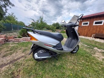 Honda lead 100 - 3