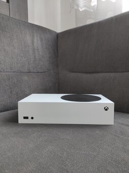 Xbox Series S 1TB – ako nový, minimálne používaný - 3