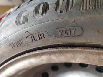 Plechové disky+zimné pneumatiky+puklice - 3