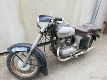 Jawa 250 - 3