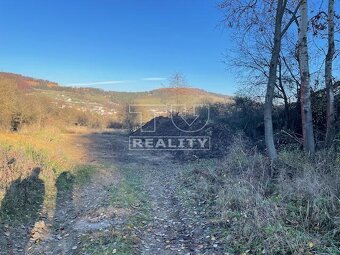 ZNÍŽENÁ CENA , REKREAČNÝ POZEMOK - OVČIARSKO - 1372m2 - 3