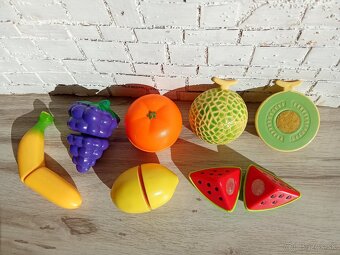 Krájacie plastové a drevené ovocie a zelenina - 3