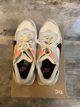 Predám Tenisky Nike - 3