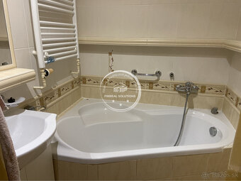 Na predaj byt v Ladcoch - 3