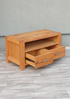 Stolík televízny. - 3