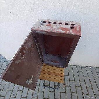 Plechová skrinka - 3