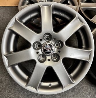 5x100 R16 Rial ET 40 antracit porshe farba - 3