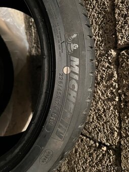 Pneu Pirelli a Michelin 225/45 r17 - 3