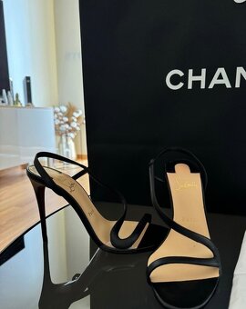 CHRISTIAN LOUBOUTIN - podpatky - - 3