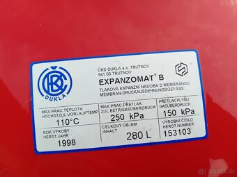 Expanzna nádrž 280 L - 3