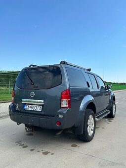Nissan Pathfinder 2.5 TDi, 128kw 7-miestny - 3