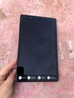 Darujem tablet na náhradné diely značka Lenovo - 3